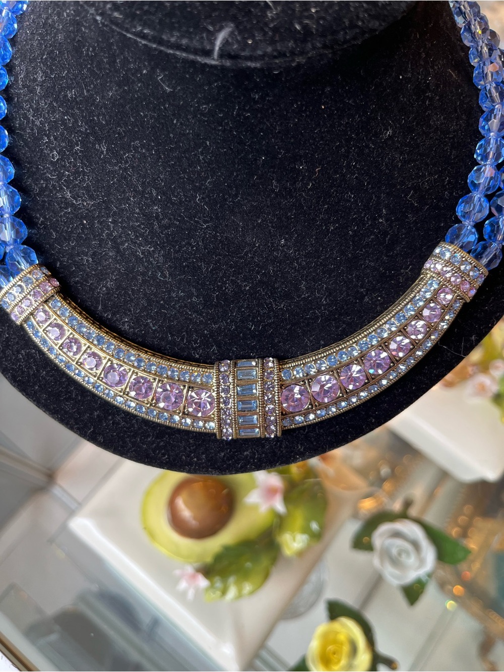 Heidi Daus “Everyday Elegance” Statment Necklace - Picture 4 of 5